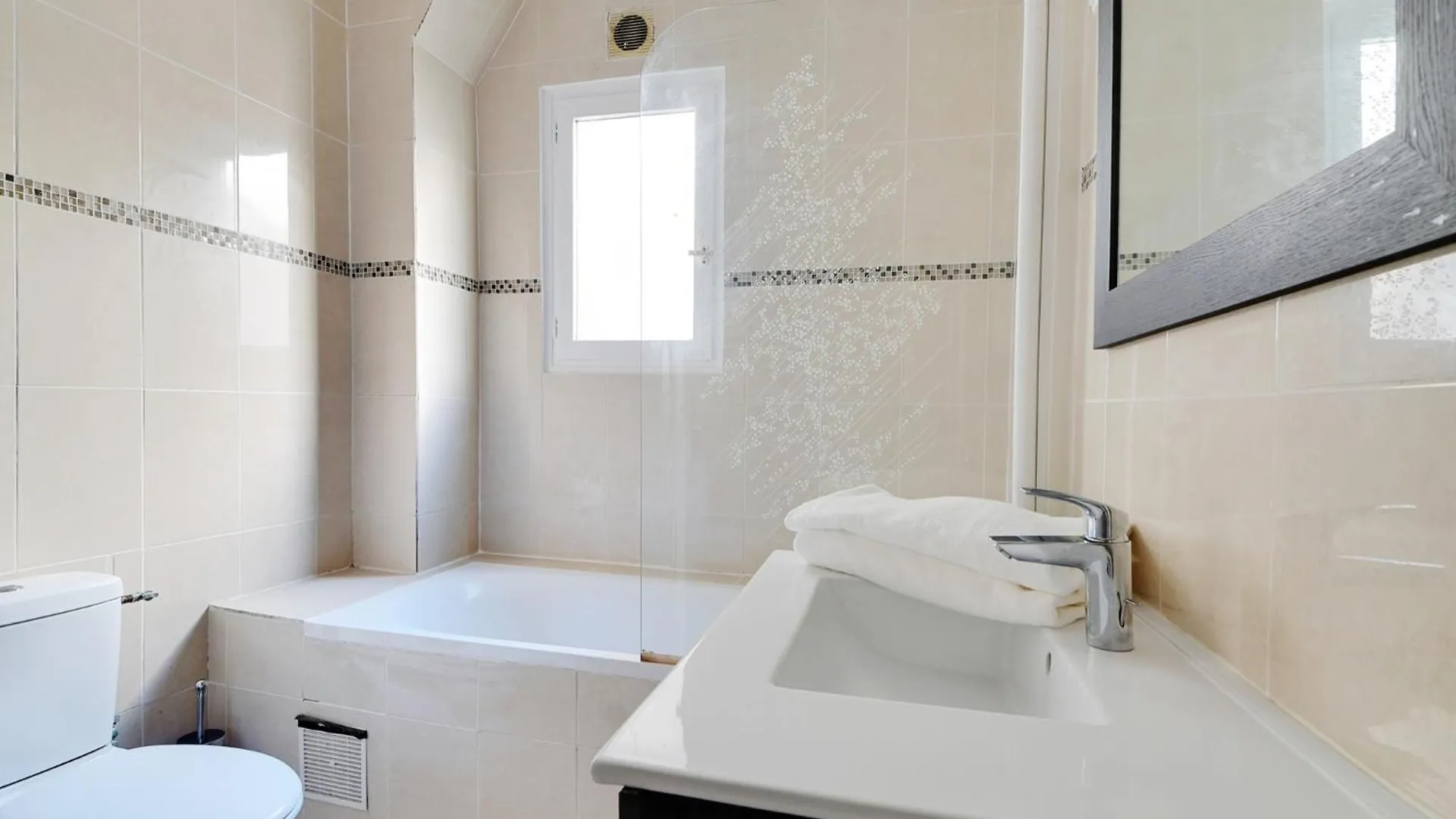 Champs De Mars - Grenelle Apartment Paris